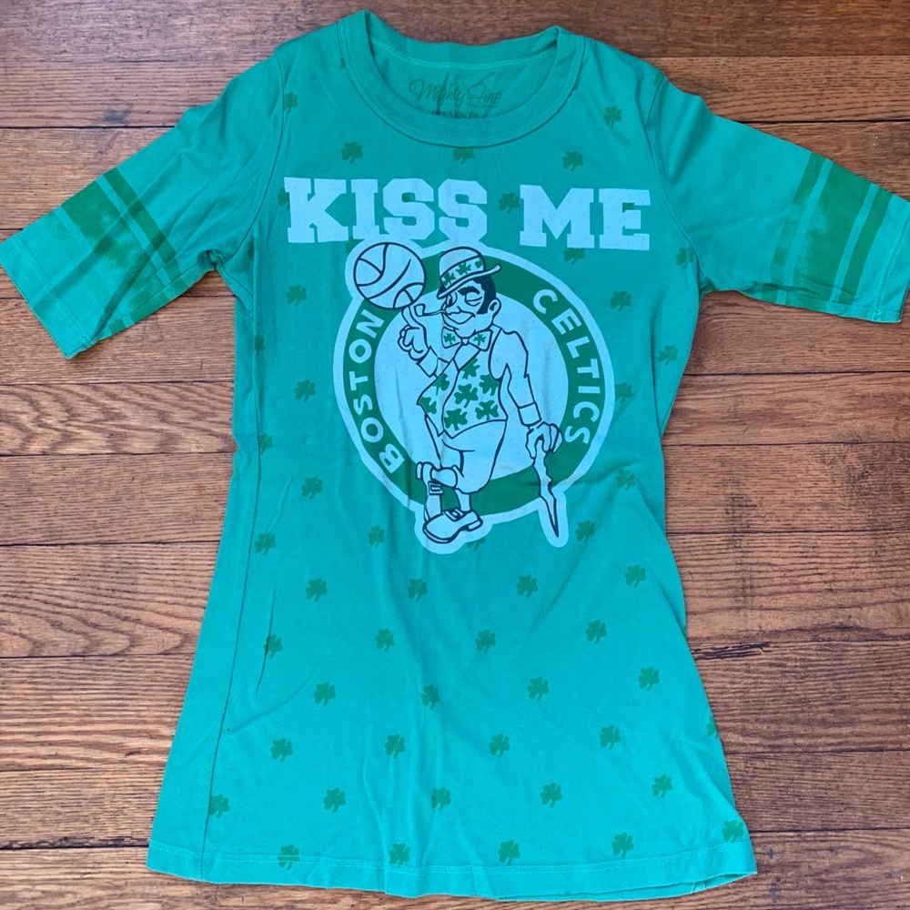 3/4 Sleeve Vintage Boston Celtics Shirt